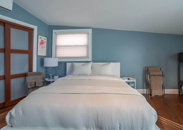 3-story Townhome Free Parking Private Patio Washer-dryer Ferienhaus Chicago